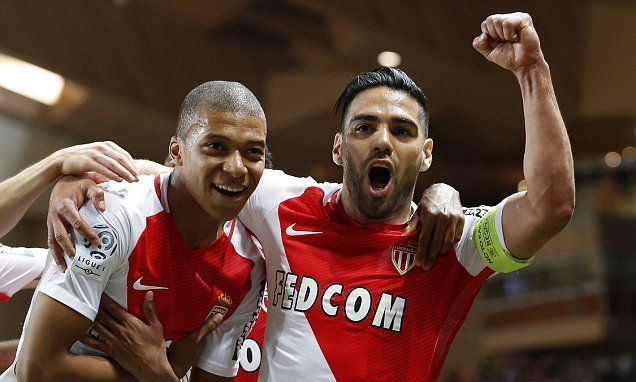 Mónaco conquista Francia - DADysZBUwAAGuxw