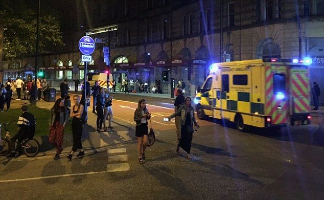 "Creí que íbamos a morir": testigo de explosión en Manchester - Explosiones-Manchester-2