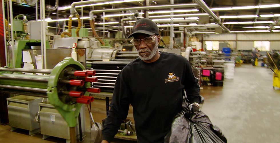 Desempleo en EE.UU. cae durante abril a su nivel más bajo en 10 años