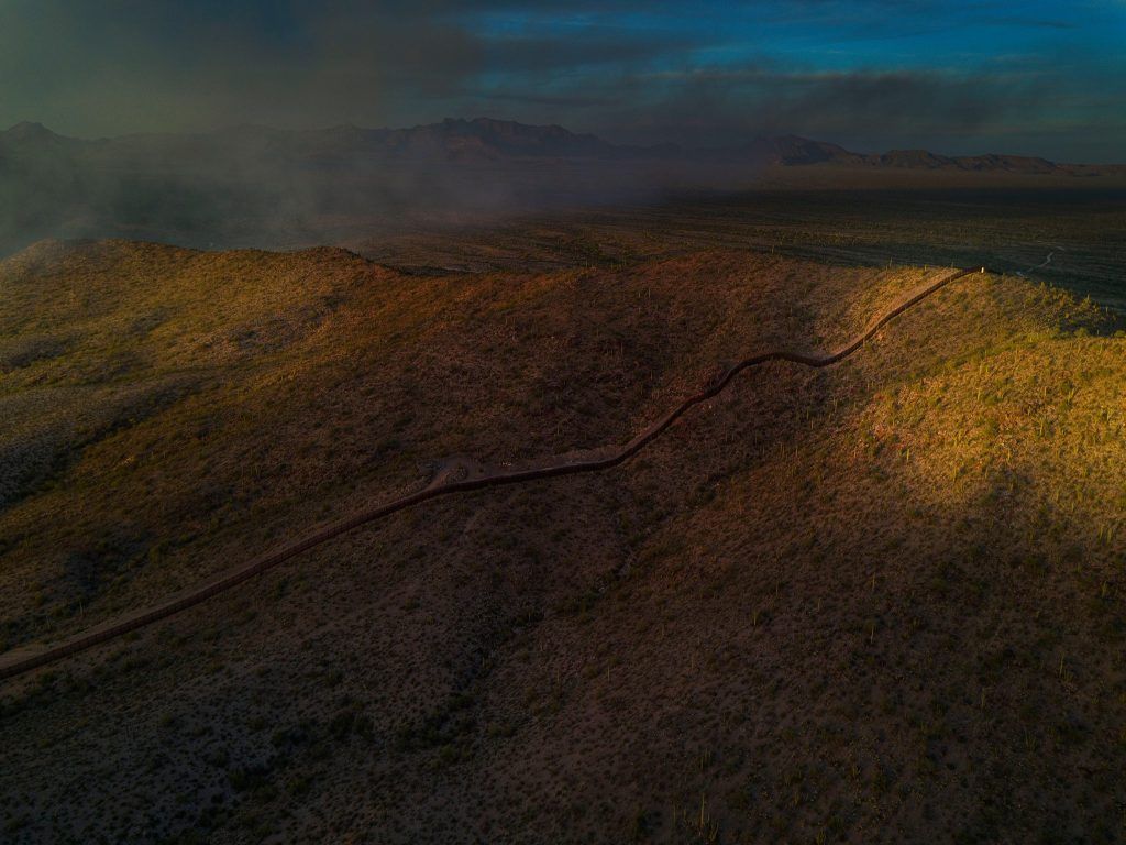 Eligen a los finalistas para diseñar el muro fronterizo - Muro-fronterizo-1024x768