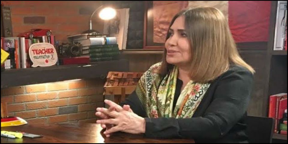 Tania Libertad presenta su show “100 violetas para la esperanza”