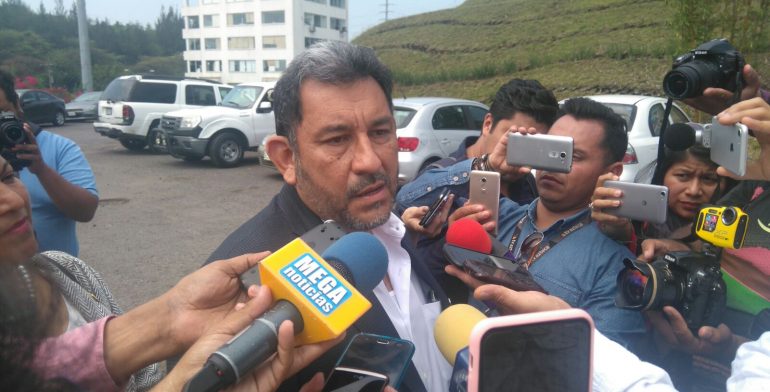 Diputados de Morena denuncian a Eva Cadena - WhatsApp-Image-2017-05-03-at-11.58.28-AM-770x392