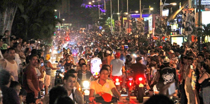 Festival de motos de Acapulco deja como saldo 20 heridos y un muerto - aca-moto