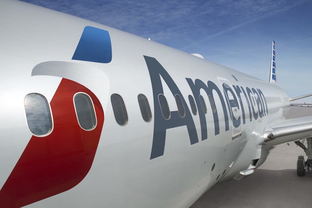 American Airlines reducirá el espacio entre sus asientos - american-airlines