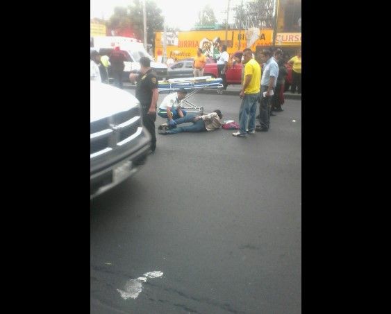 Atropellan a madre e hija en Calzada Ermita Iztapalapa - atropella-2