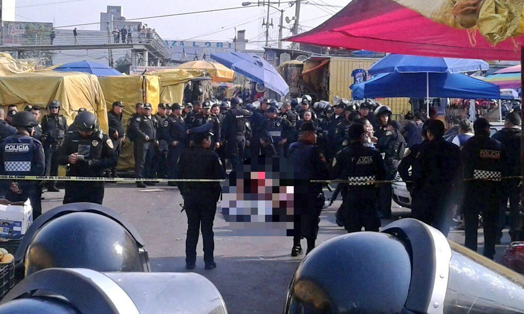 Asesinados en Mercado Sonora pretendían robar a conductor: testigos