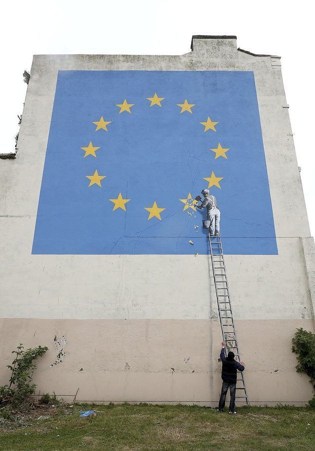 Reino Unido presentará propuesta sobre futuro de expatriados en la UE - banksy-brexit-2-e1498143254315