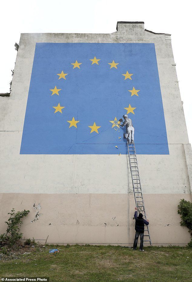 Banksy pinta mural sobre el Brexit - banksy-brexit-2