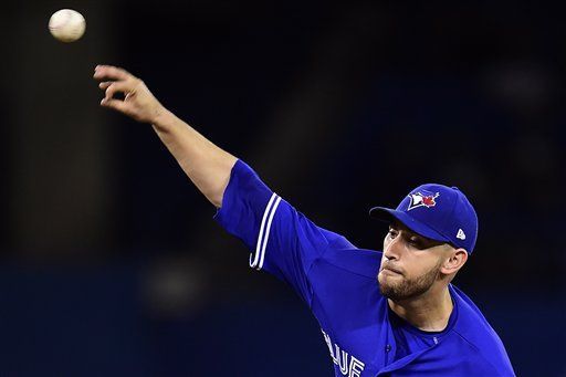Marco Estrada registra 12 ponches en triunfo de Toronto - bf50837e8e40da1aba0f6a7067004243