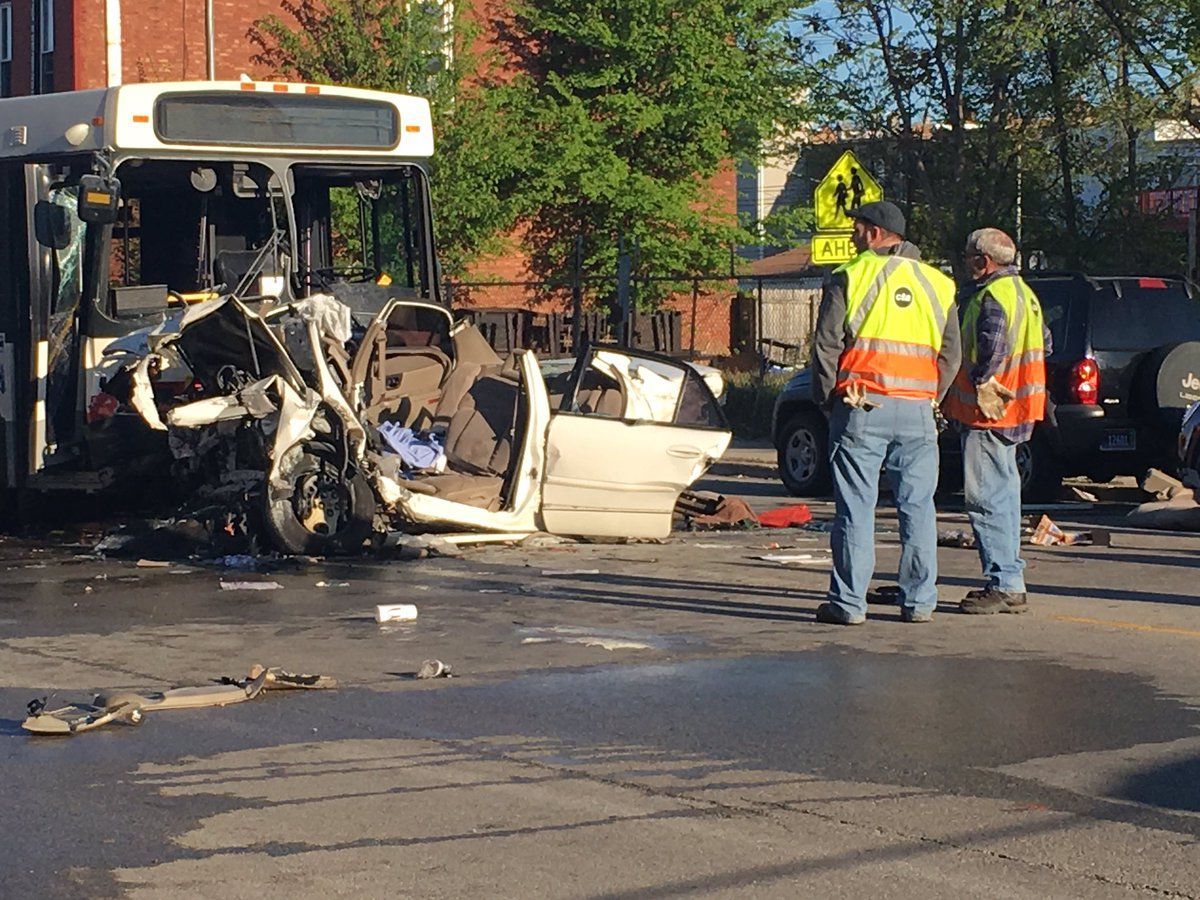 Accidente de autobús en Chicago deja cuatro muertos - bus-chicago