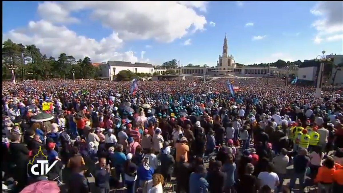 El papa Francisco canoniza a los niños pastores de Fátima - canonización-fátima