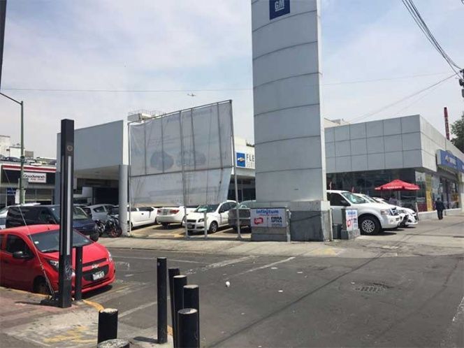 Asaltan Chevrolet en Calzada de Tlalpan