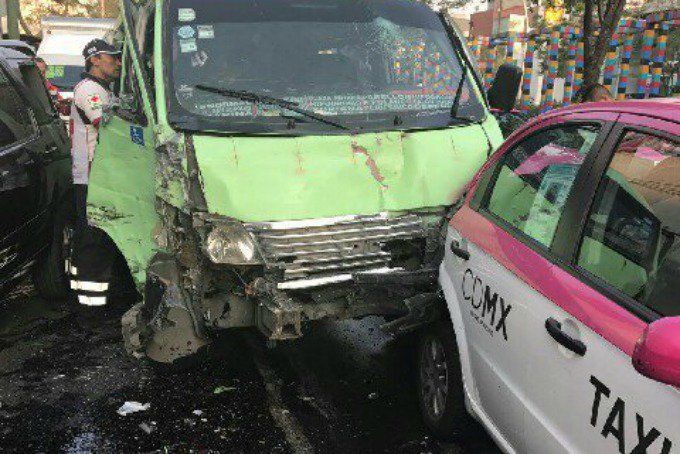 Choque en Polanco deja siete heridos