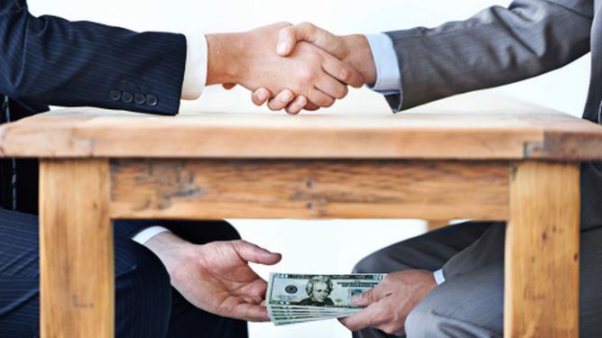 Ocho pequeños actos cotidianos que, al final, son corrupción - corrupcion