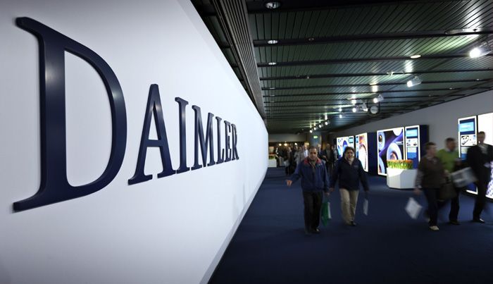 Teme Daimler una reducción de ingresos por las políticas de Donald Trump