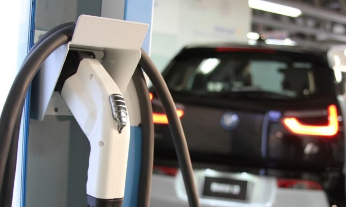 Instalarán 28 electrolineras en la Ciudad de México