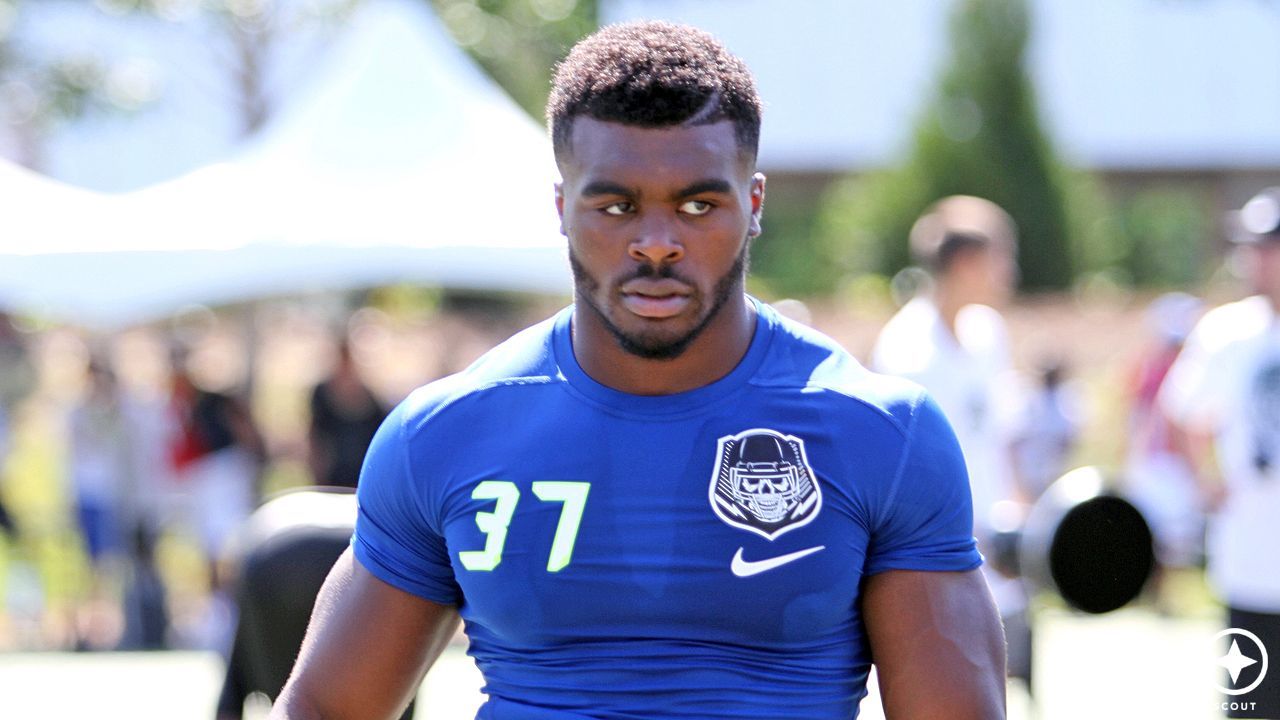 Detienen a hijo de Evander Holyfield por posesión de mariguana - elijah-holyfield