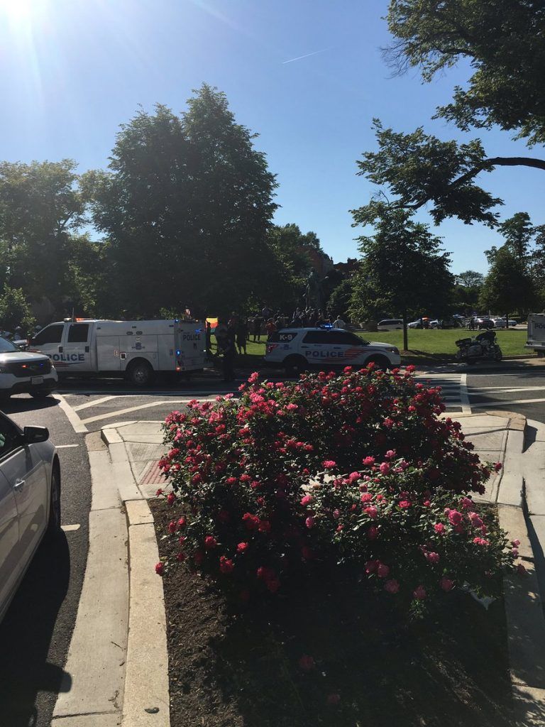 Riña en casa del embajador turco deja nueve heridos - embajada-turquía-usa-2-768x1024