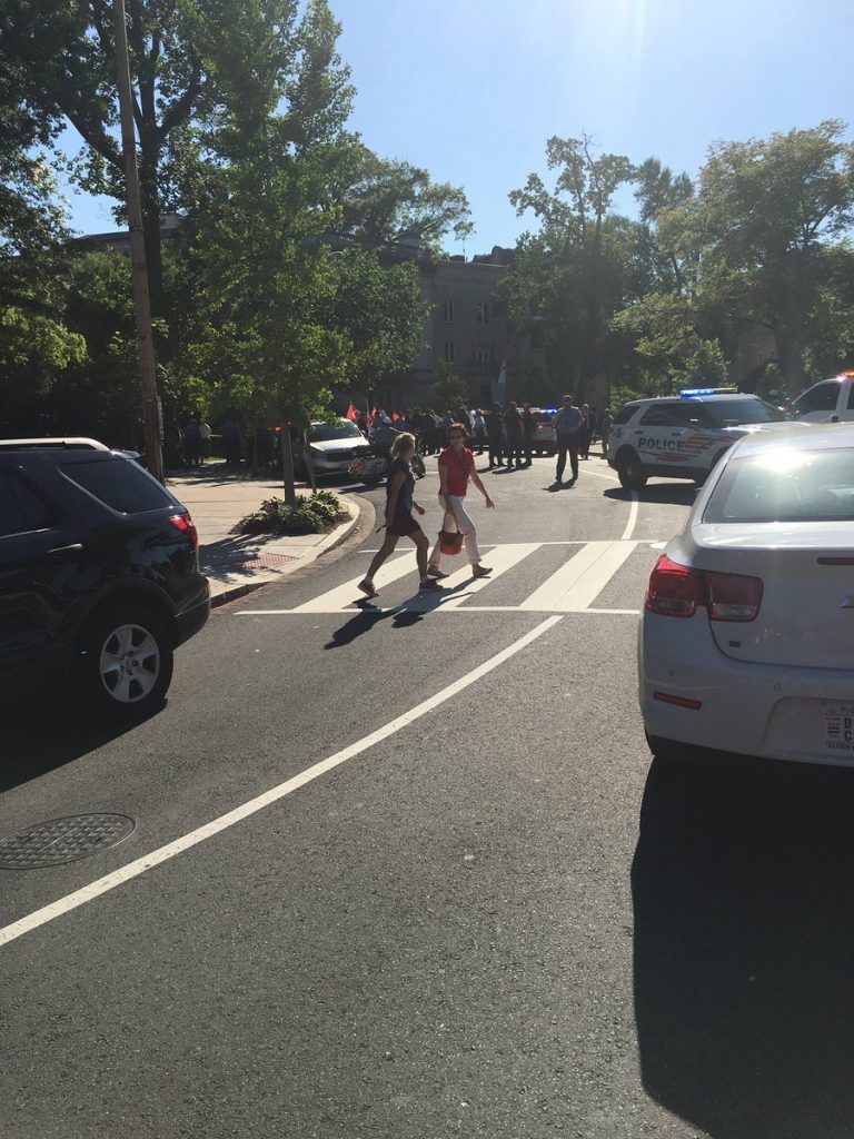 Riña en casa del embajador turco deja nueve heridos - embajada-turquía-usa-3-768x1024