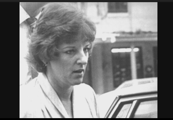 Acusan a ex enfermera de Texas de matar a docenas niños Acusan a ex enfermera de Texas de matar a docenas niños