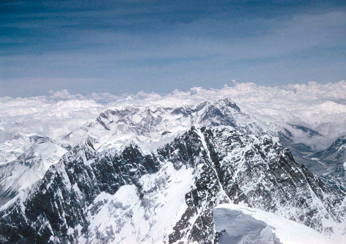 Encuentran cuatro cadáveres en el campamento más alto del Everest - everest-1