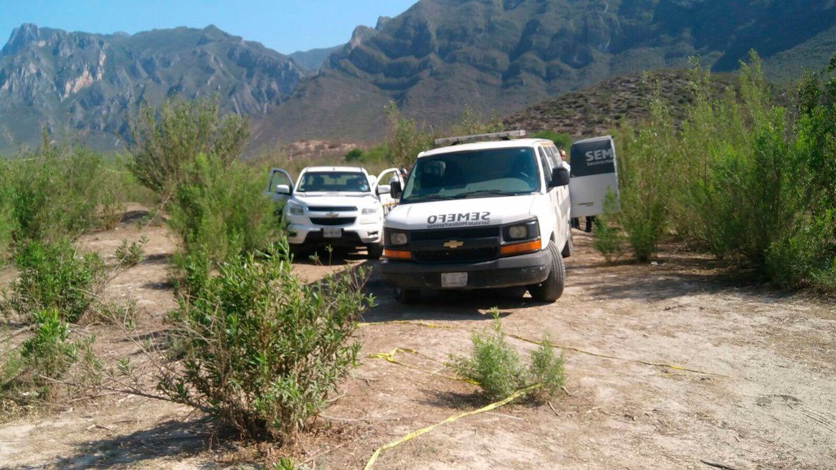 Encuentran dos cuerpos en una fosa clandestina en Nuevo León - fosa-clandestina-santa-catarina