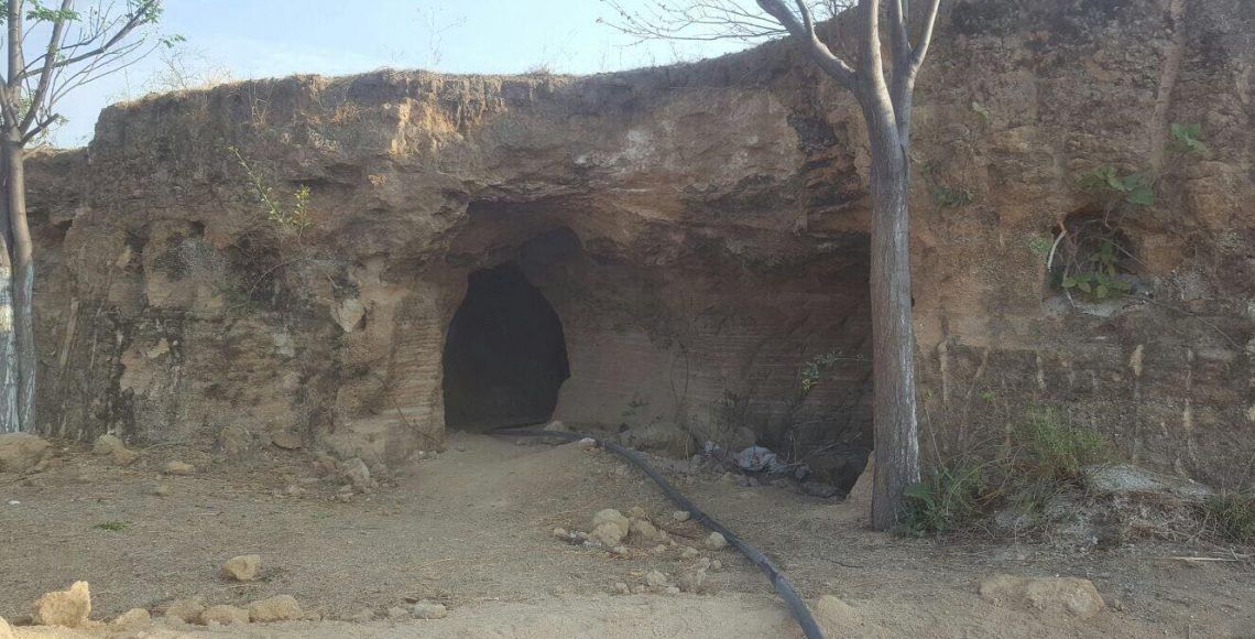 Descubren gruta donde almacenaban combustible robado