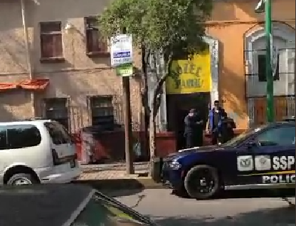 Controlan incendio en edificio de la colonia Guerrero