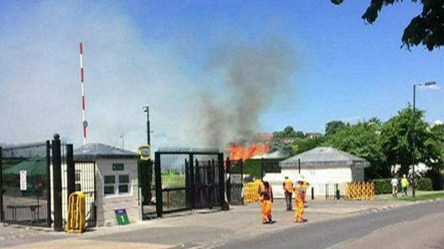 Incendio en Wimbledon - incendio-wimbledon-3