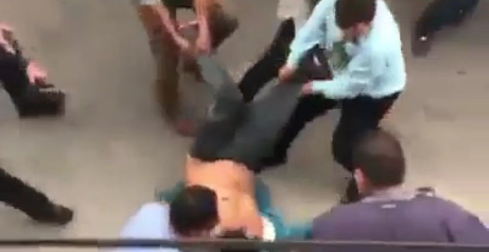 #Video Agentes detienen a un ladrón en Iztapalapa