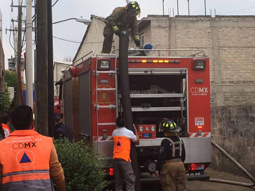 Controlan incendio en bodega de Iztapalapa - iztapalapa-3