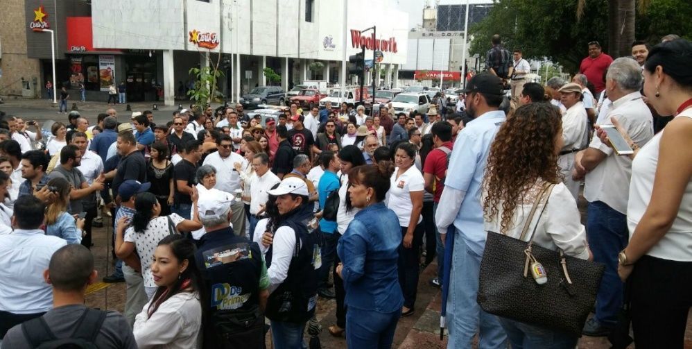 Exigen justicia a gobernador de Sinaloa por muerte de Javier Valdez - javier-valdez-protesta-4