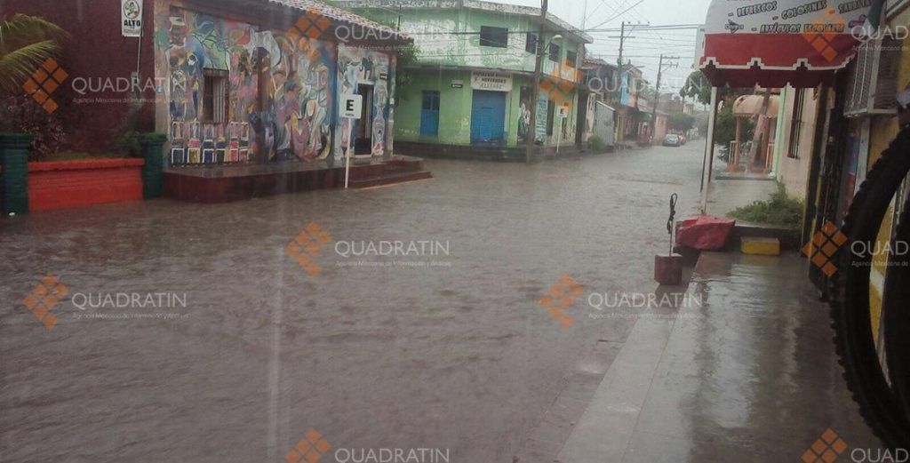 Suspenden clases en Oaxaca por lluvias - lluvias-oaxaca-1024x521