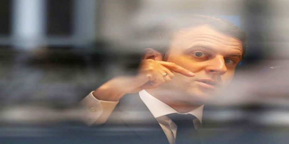 Macron denuncia hackeo