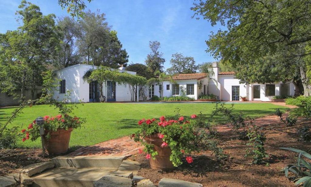 Ofrecen casa donde murió Marilyn Monroe - mansión-1024x615