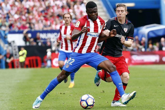 Atlético de Madrid se despide del Calderón con victoria - muniain-athletic-atletico