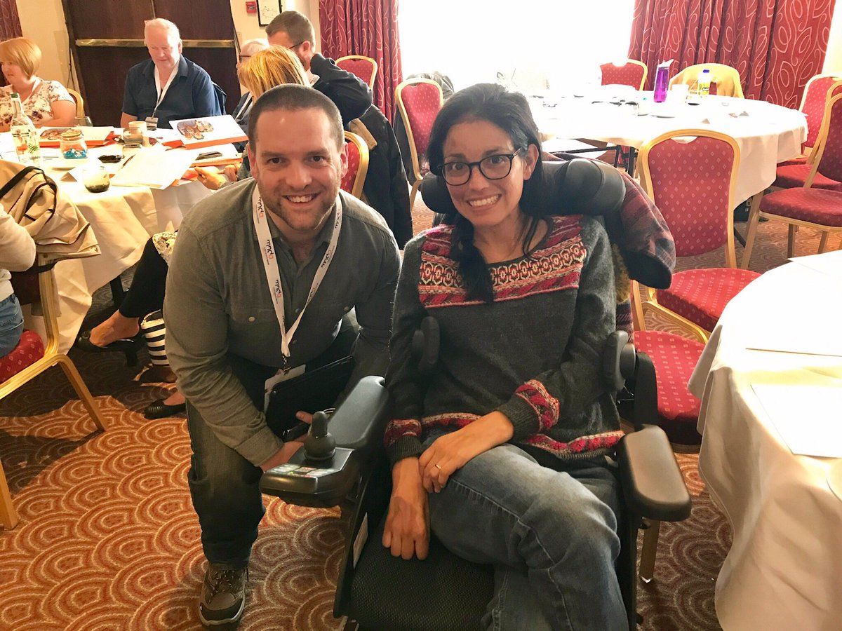 Nayeli necesita de tu ayuda - nayeli