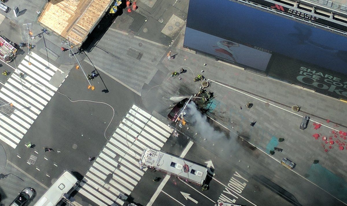 Accidente en Times Square deja un muerto y 23 heridos - nueva-york-1