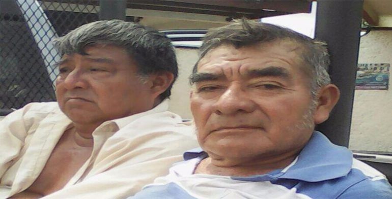 Liberan de patrulla a seis detenidos del PRD en Oaxaca - patrulla-en-oaxaca