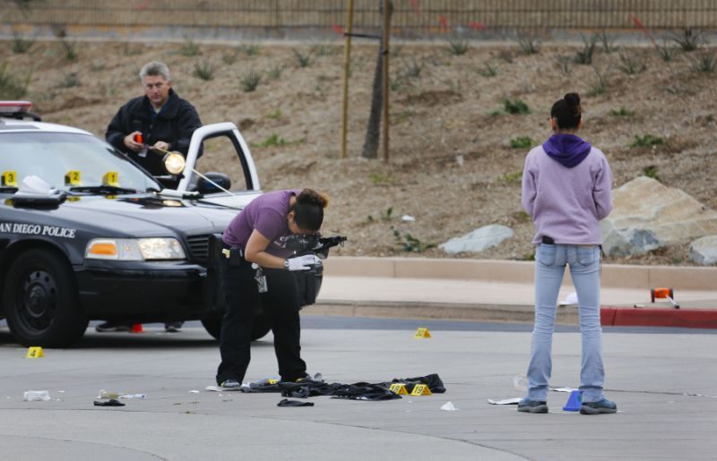 Policías matan a estudiante en EE.UU. - policía-sand