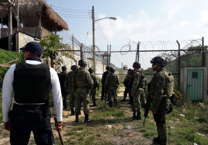 Tras riña, trasladan a reos de Playa del Carmen a prisiones federales