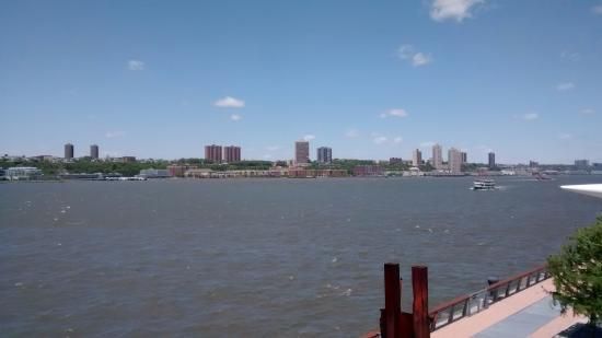 Encuentran cadáver de migrante poblana en Nueva York - rio-hudson