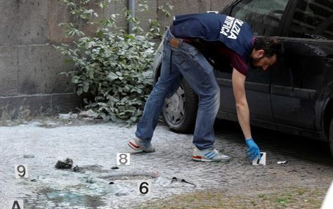 Estalla explosivo afuera de oficina postal en Roma