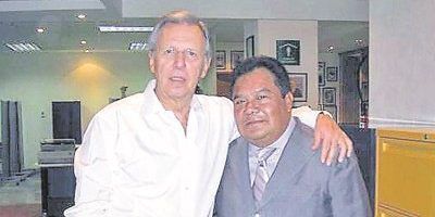 Uno de los tres mejores sastres del mundo es méxicano