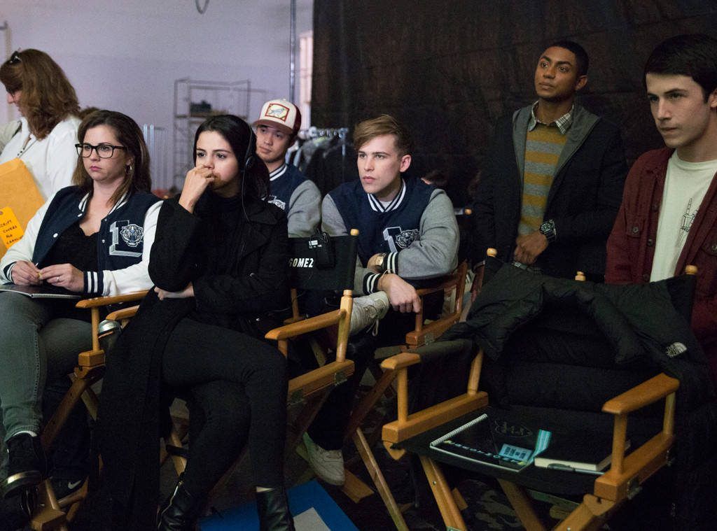 '13 Reasons Why' desata críticas por presentar suicidio de una adolescente - selena-gomez-13-reasons-why-1024x759