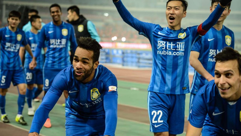 Cobrarán impuestos por contratar extranjeros en Superliga China