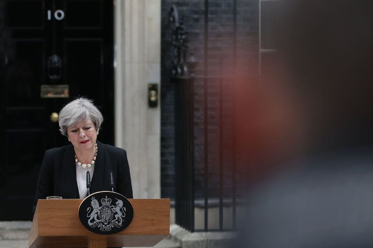 “La policía británica conoce la identidad del atacante”: Theresa May “La policía británica conoce la identidad del atacante”: Theresa May