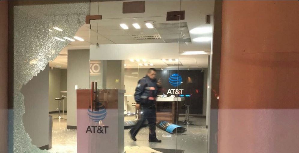Roban tienda de celulares en la Escandón