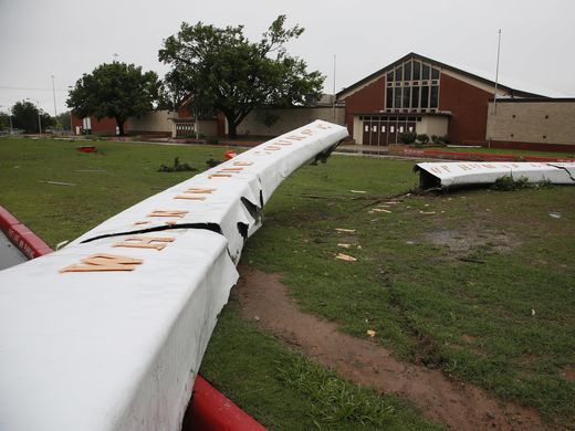 Van 14 muertos por tormentas en EE.UU. - tormenta-oklahoma