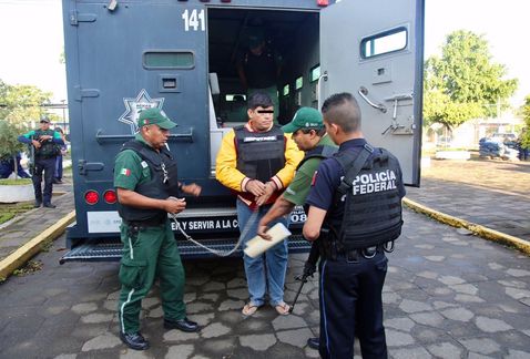 Trasladan a excomisario de SSP Veracruz a Pacho Viejo